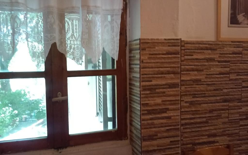 Parselia Rooms ثيرما الغرفة الصورة
