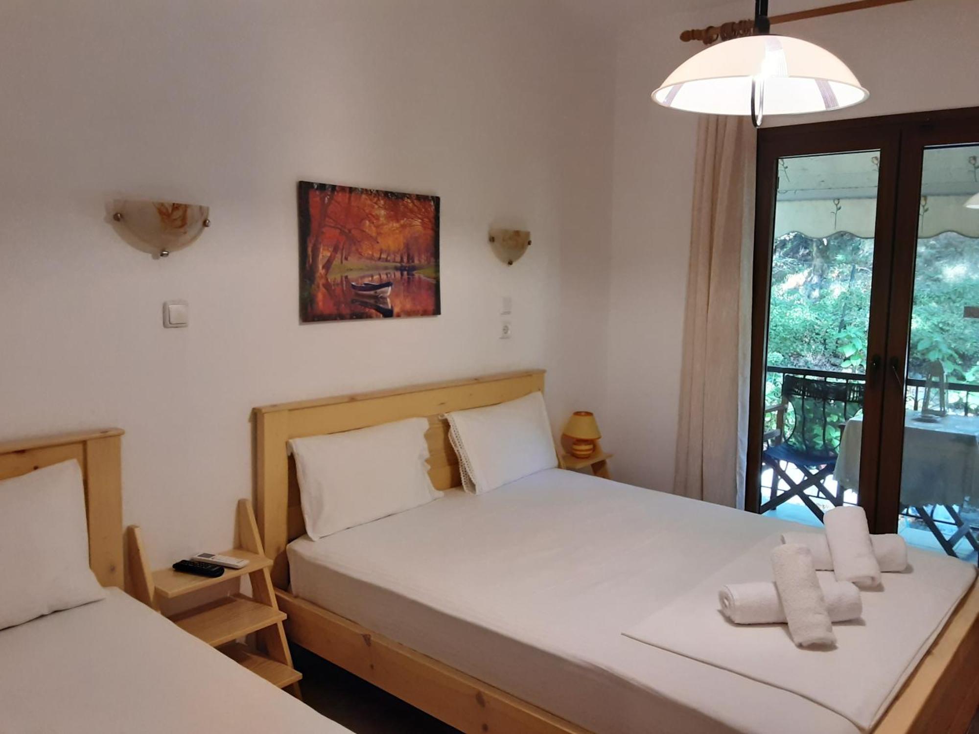 Parselia Rooms ثيرما المظهر الخارجي الصورة